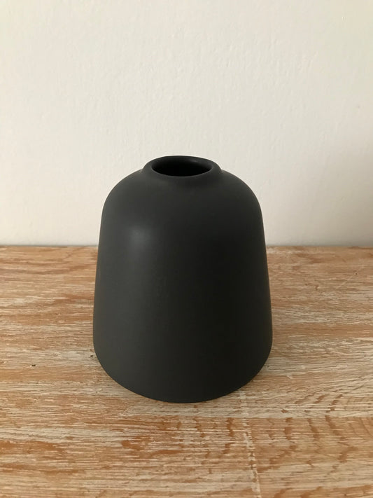 F - 1 - mini -  4 cms diámetro x 7.5 cms altura