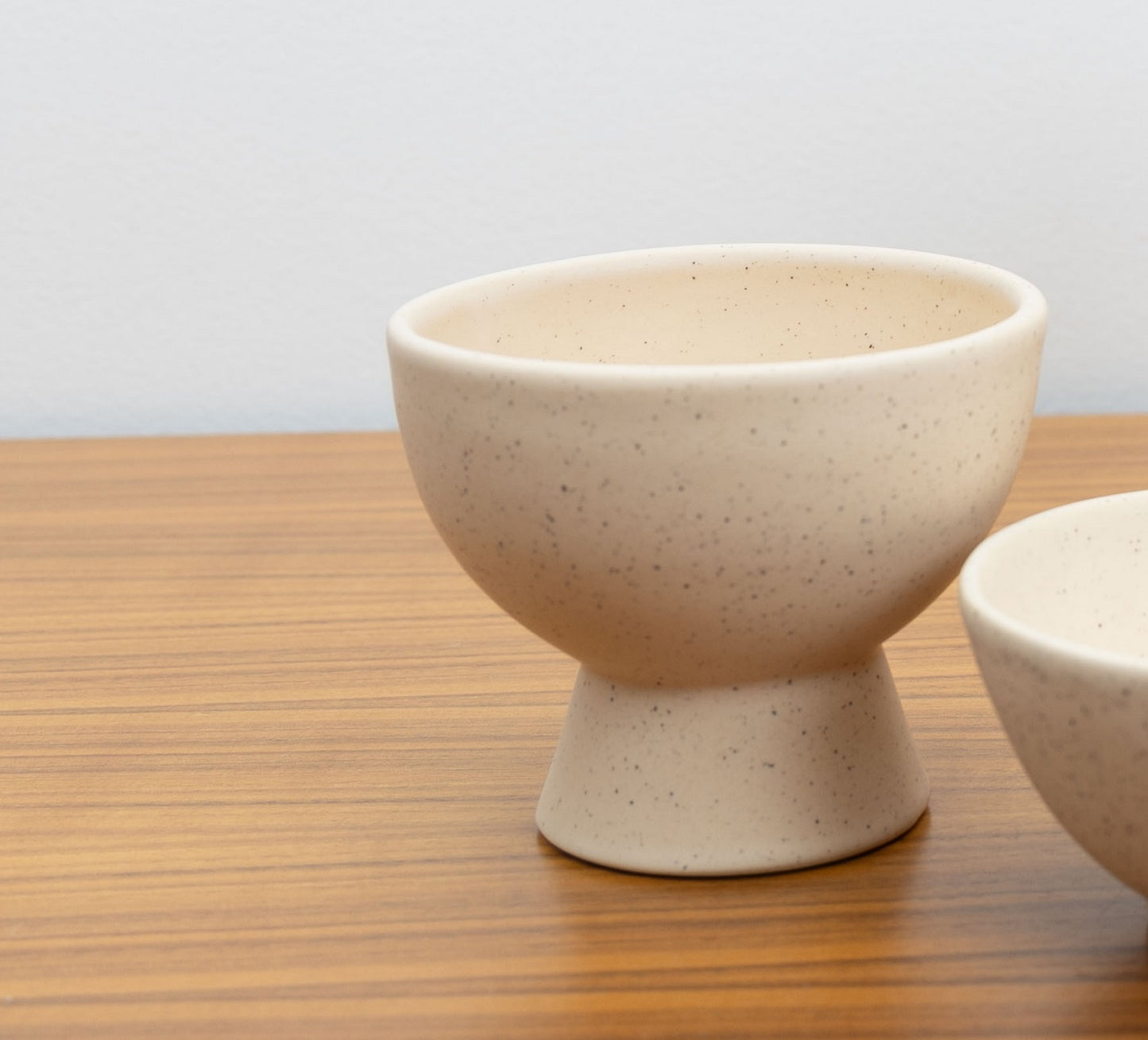 Mod. 10 ( CH c/pedestal- 12cms se diámetro x 10 cms altura )